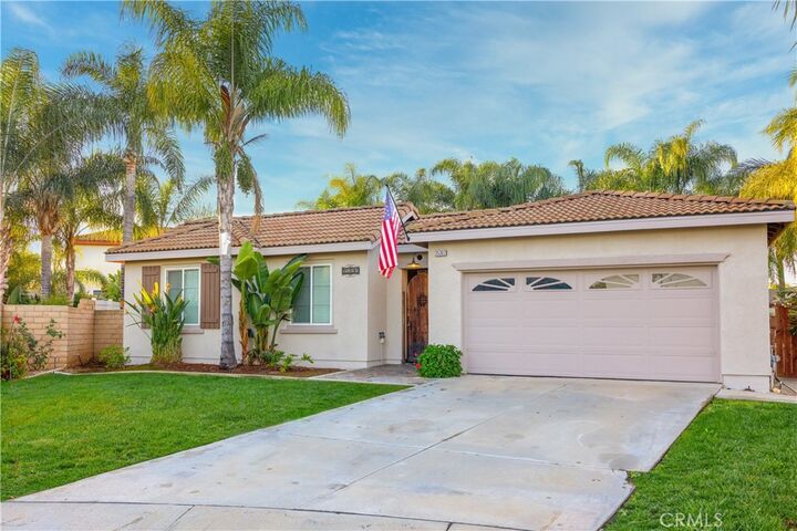 Property Photo:  35392 Corte Los Flores  CA 92596 