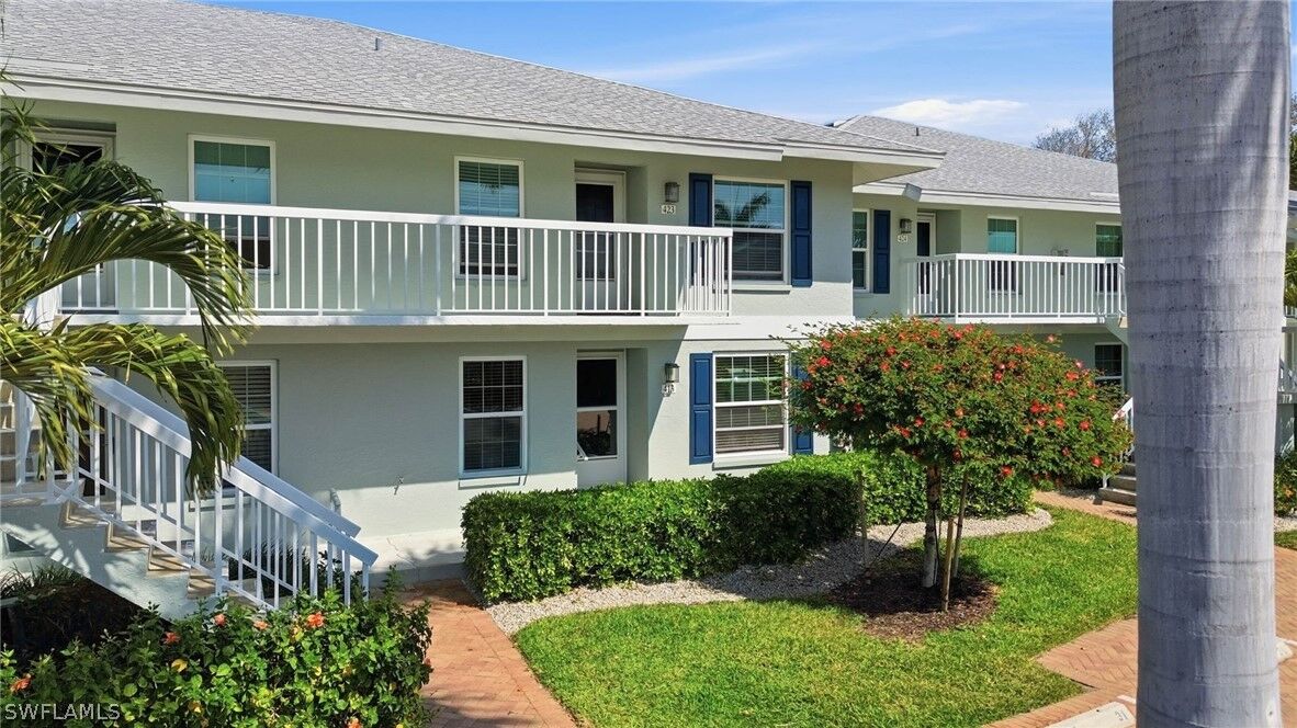 Property Photo:  691 W Elkcam Circle 413  FL 34145 