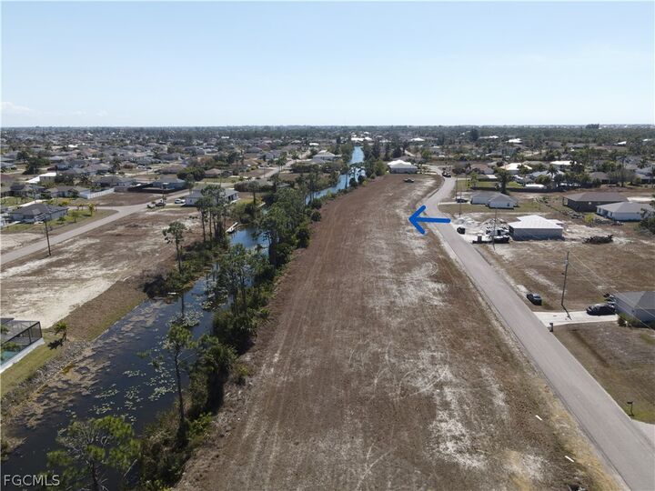Property Photo:  2807 NW 26th Place  FL 33993 