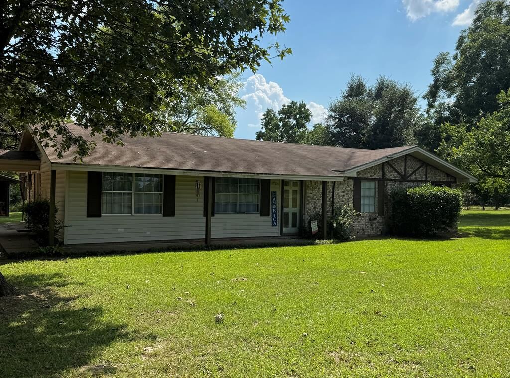 Property Photo:  6377 Fm 3150  TX 75904 