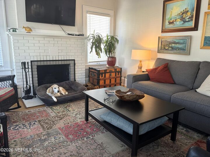 Property Photo: 1371 Belvedere Avenue FL 32205