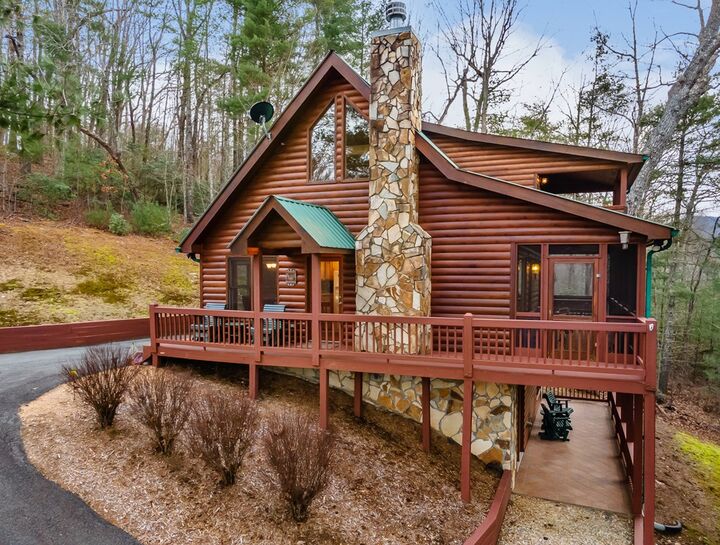 Property Photo:  131 Toccoa Overlook Lane  GA 30513 