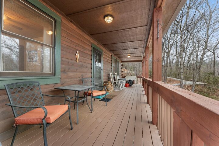 Property Photo:  451 Summit Road  NC 28763 