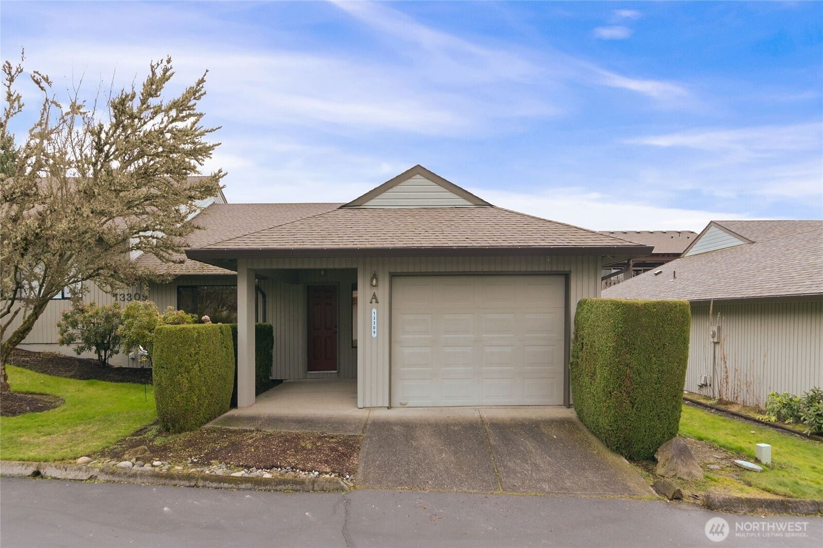 Property Photo:  13309 NW 14th Avenue A110  WA 98685 