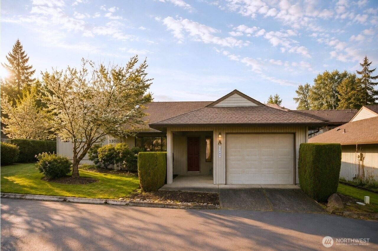 Property Photo:  13309 NW 14th Avenue A110  WA 98685 
