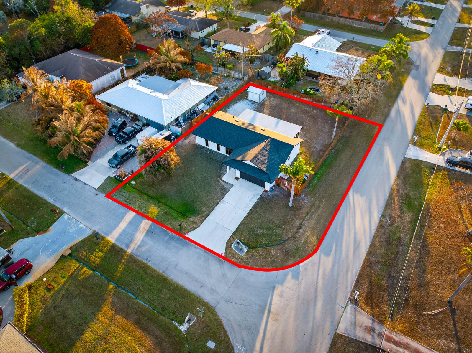 Property Photo: 2202 SE Glover Street FL 34984