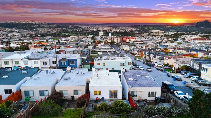 Property Photo:  107 Wyandotte Avenue  CA 94014 