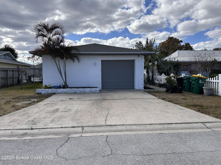 Property Photo:  135 S Kenneth Court  FL 32952 