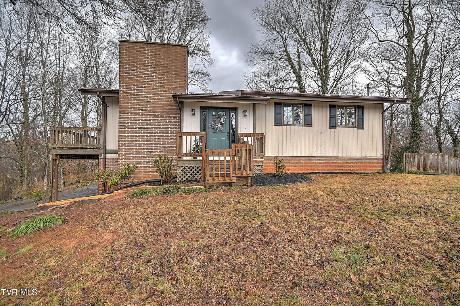 Property Photo: 151 Milligan Street TN 37601