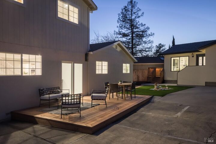 Property Photo:  1111 Saint Vincent Court  CA 94954 