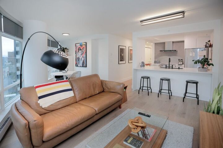 Photo de la propriété:  1288 Alberni Street 703  BC V6E 4N5 