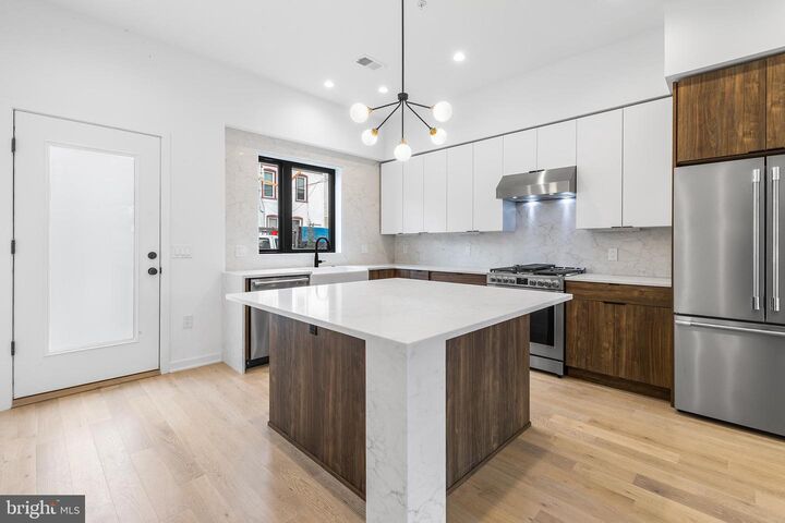 Property Photo:  265 Delmar Street B  PA 19128 