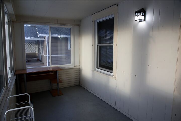 Property Photo:  832 Daniels Street NE  IA 52402 