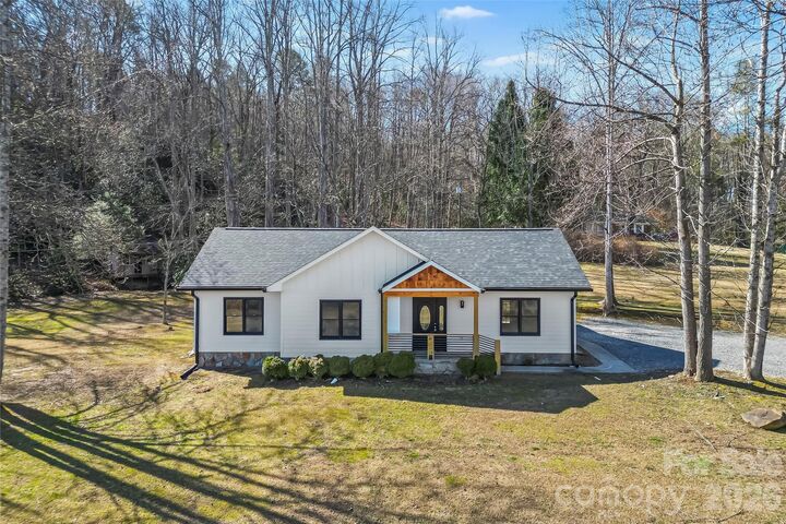Property Photo:  99 Hawkins Road  NC 28752 