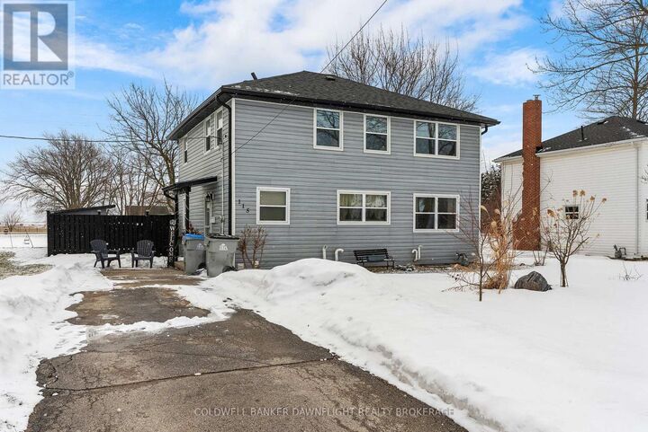 Property Photo:  115 Columbia Drive  ON N0M 1Y0 