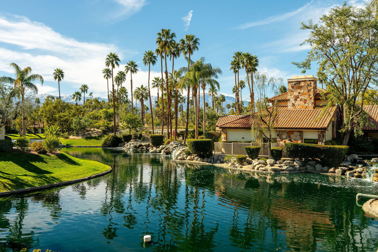 Property Photo:  120 Willow Lake Drive  CA 92260 