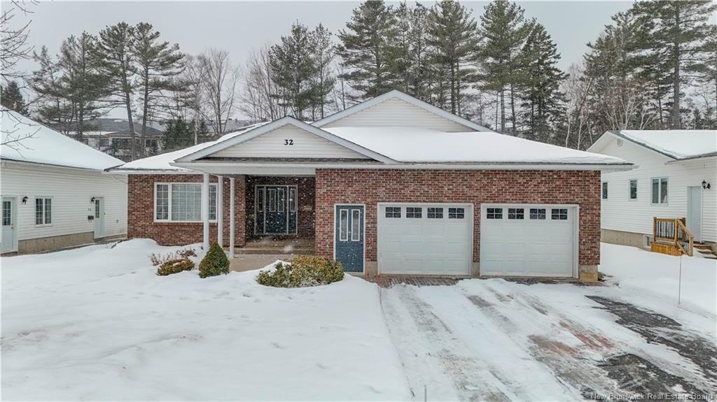 Property Photo: 32 Barbara Court NB E3B 7G6
