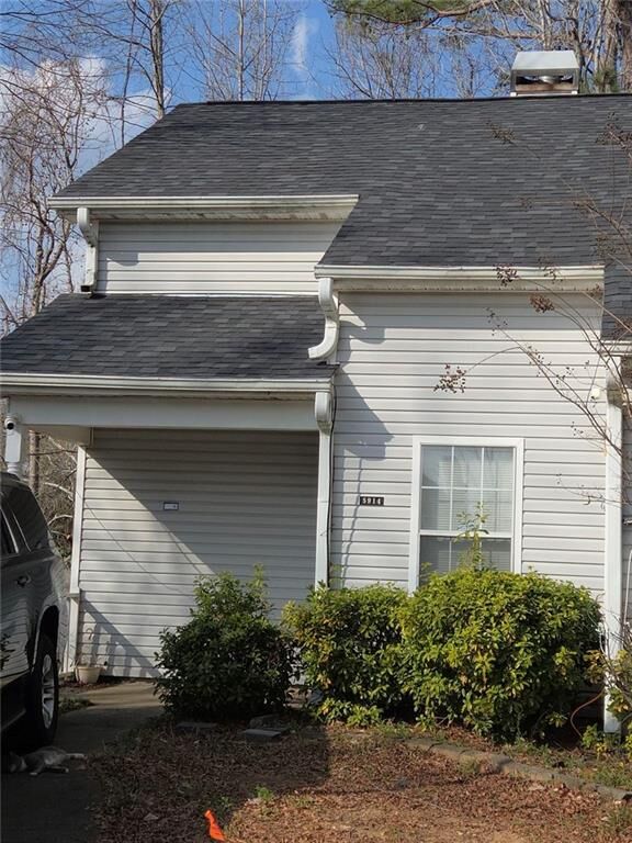 Property Photo:  5914 Trent Walk Drive  GA 30038 