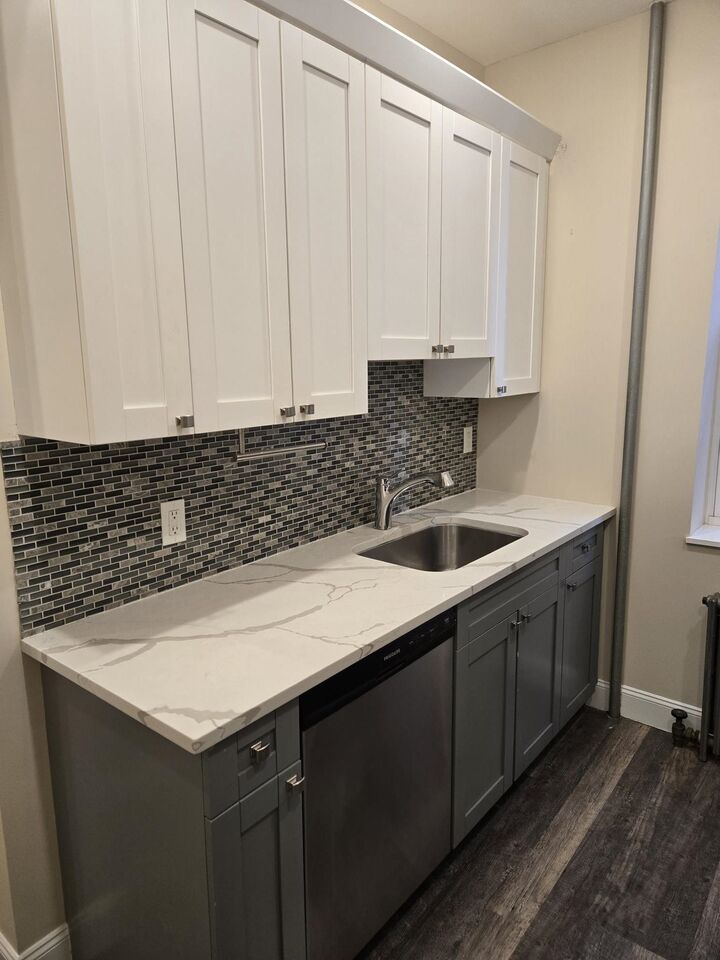 Property Photo:  289 Day Ave A4  NJ 07022 