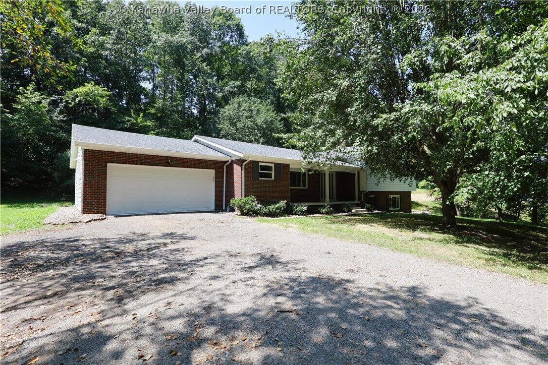 Property Photo:  306 Lake Drive  WV 25526 