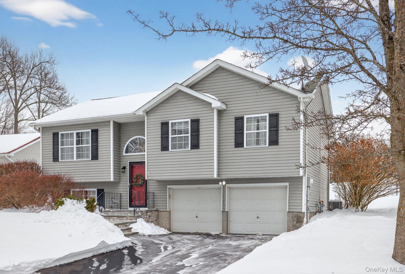 Property Photo:  9 Yale Drive  NY 12586 