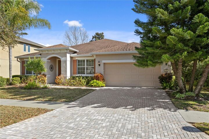 Property Photo: 3205 Majestic View Drive FL 33558