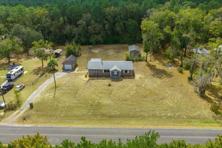 Property Photo:  12550 SW 43rd Street Road  FL 34481 