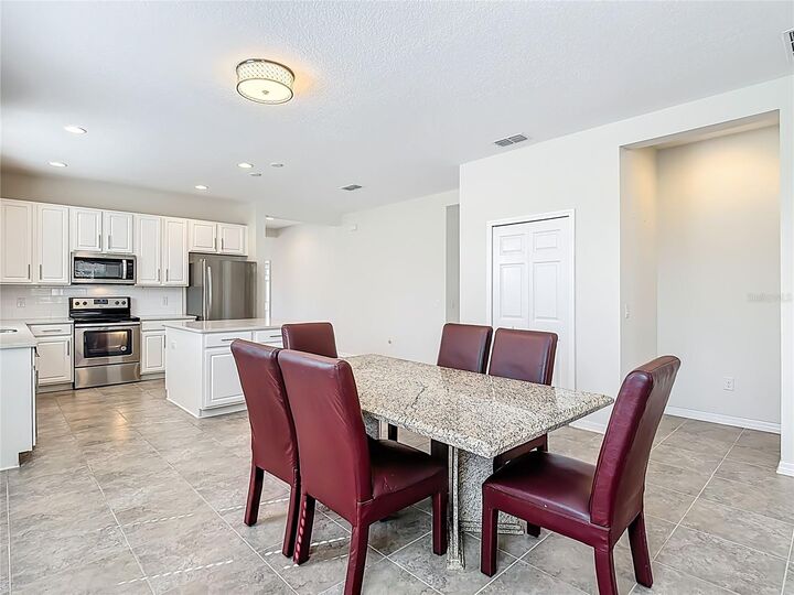 Property Photo:  1813 Castleton Dr  FL 34771 