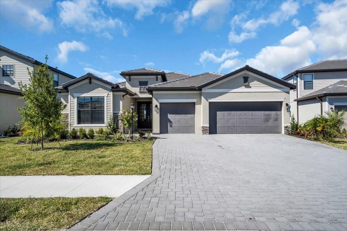 Property Photo:  15167 Sea Salt Way  FL 34211 