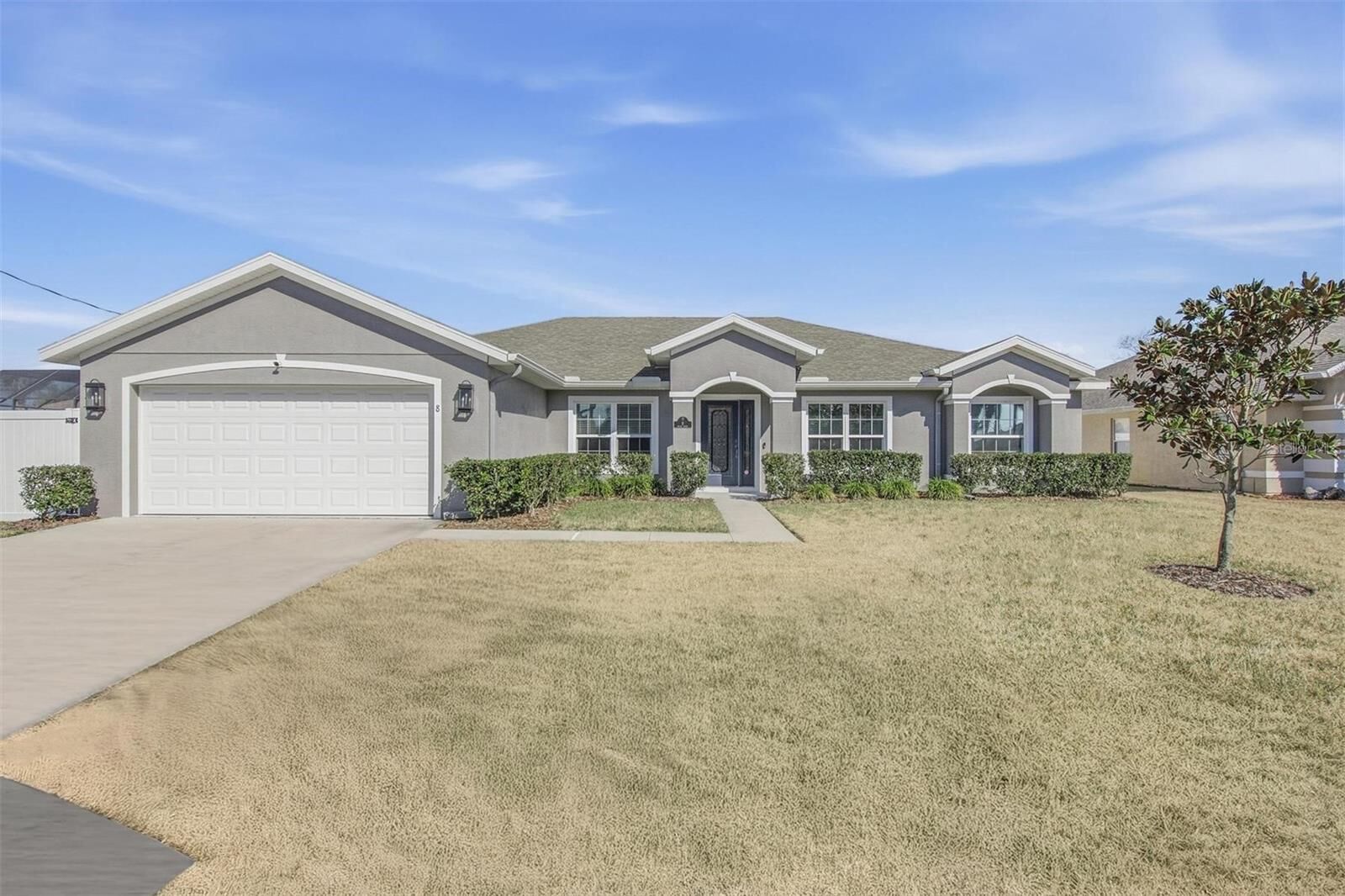 Property Photo:  8 Creek Court  FL 32137 