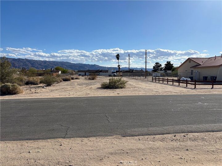 Property Photo:  1 Flying H Road  CA 92277 