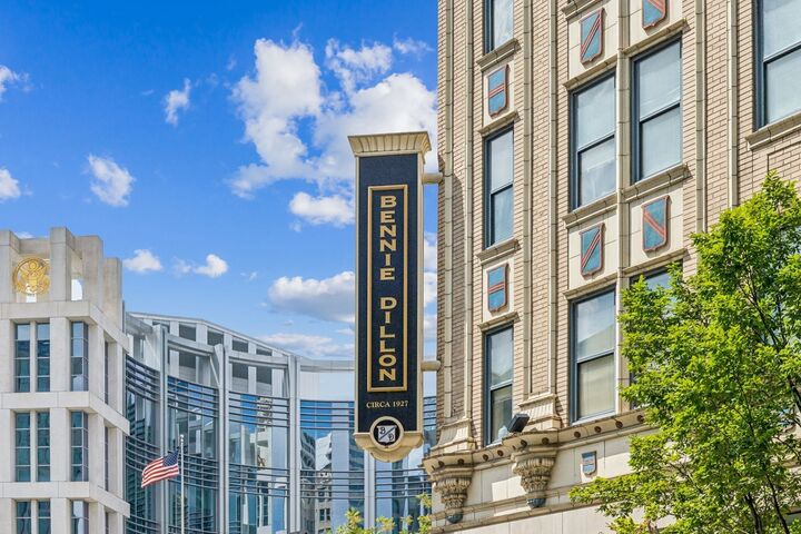 Property Photo:  700 Church St 1108  TN 37203 