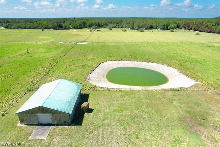 Property Photo:  1330 Purple Martin Drive  FL 34120 