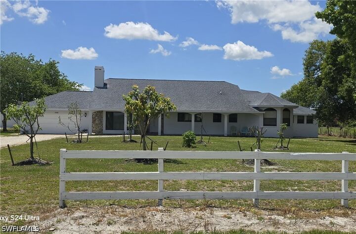 Property Photo: 1330 Purple Martin Drive FL 34120