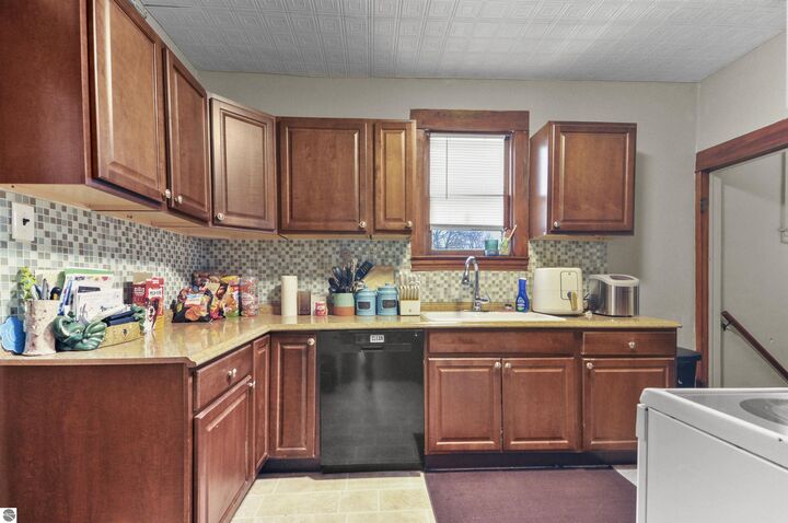 Property Photo: 507 Lincoln Street MI 49601