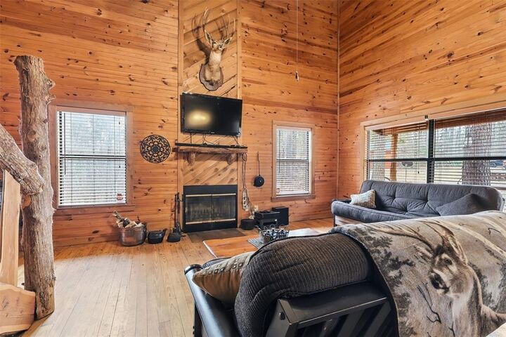 Property Photo:  2360 County Road 4660  TX 75494 