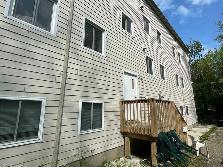5 Front Street — photo 1