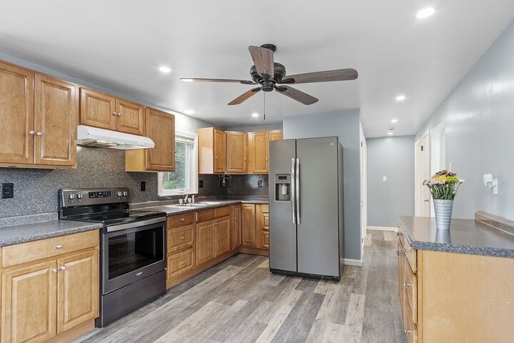 Property Photo:  257 Spruce St  MA 01453 