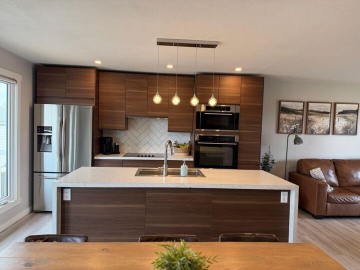 Property Photo:  2106 7 Avenue  AB T0L 0Z0 