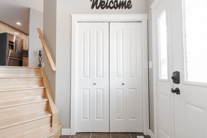 Property Photo: 100 Honeysuckle Way AB T9K 0M7