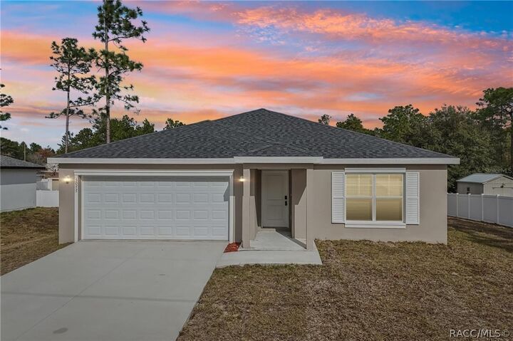 Property Photo:  5077 SW 155th Loop  FL 34473 