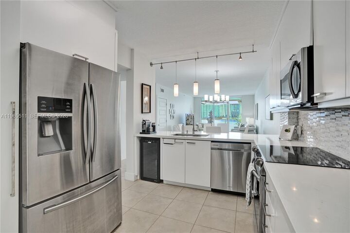 Property Photo:  18100 N Bay Rd 508  FL 33160 