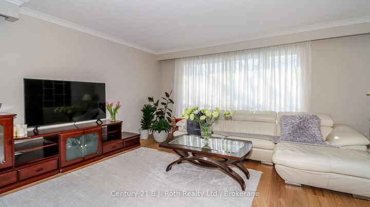 Property Photo: 156 The Westway N/A ON M9P 2C1