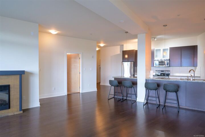 Property Photo: 2745 Veterans Memorial Pkwy #728 BC V8X 5C6