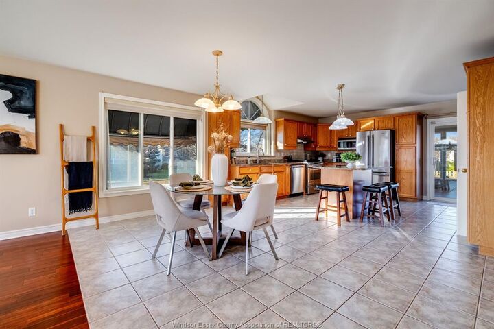 Property Photo:  140 Station Court  ON N9Y 3Z6 