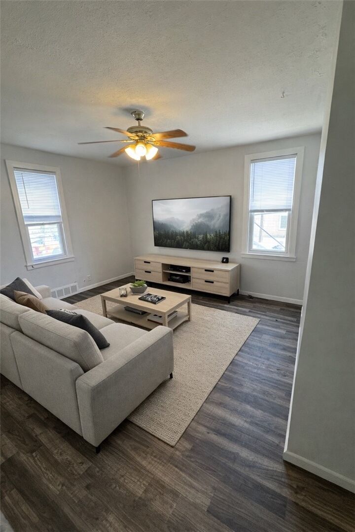 Property Photo: 67 S 17th St PA 15203