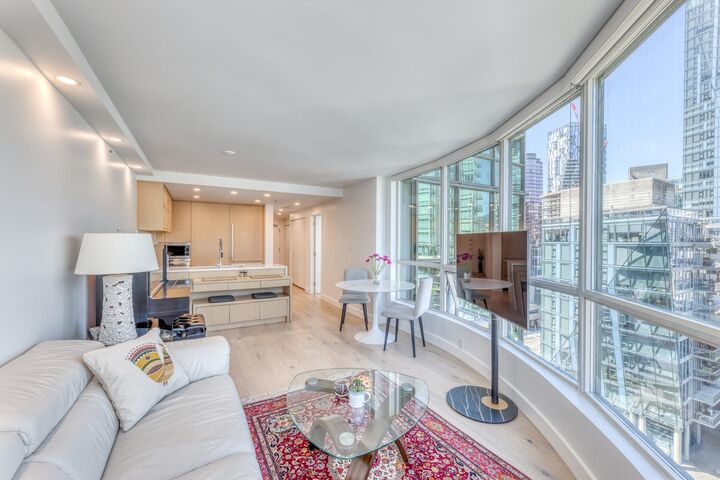 Property Photo: 588 Broughton Street 1001 BC V6G 3E3