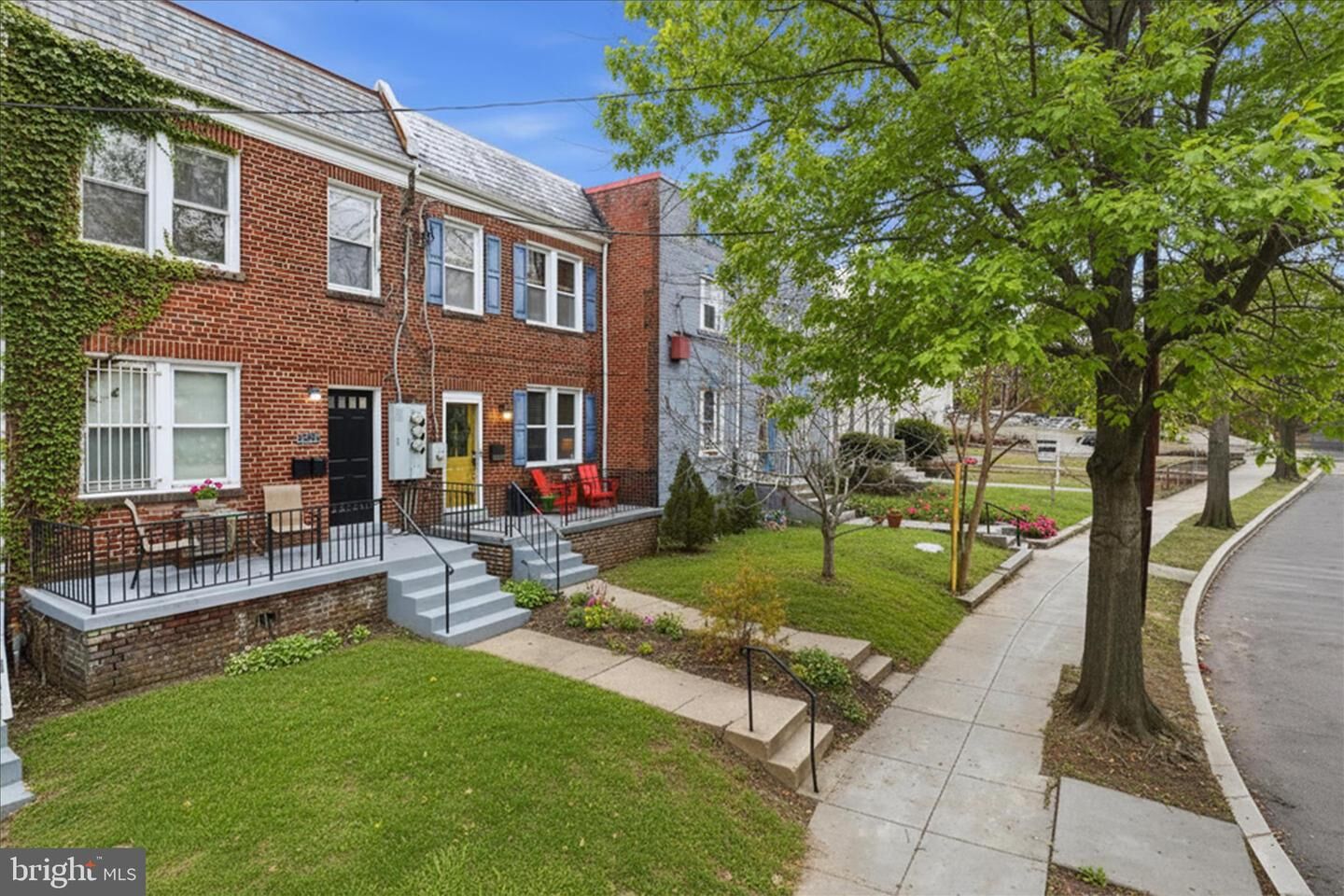 Property Photo:  4034 7th Street NE  DC 20017 