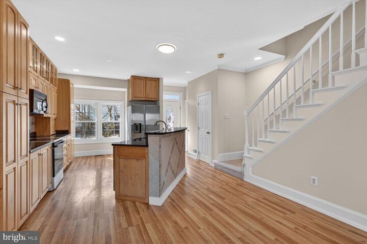 Property Photo: 119 River Road VA 22125