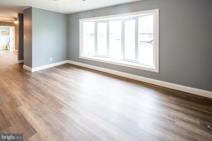 Property Photo:  11 Carlisle Road  DE 19713 